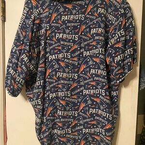 NFL Patriots Navy and White Button Down Shirt